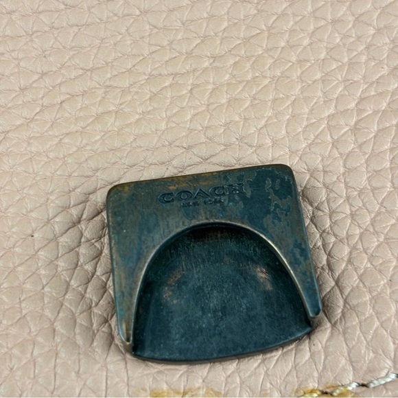 COACH SMALL SHADOW  IN PEBBLE LEATHER CROSSBODY BAG PALE PINK COLOR - Picture 5 of 14